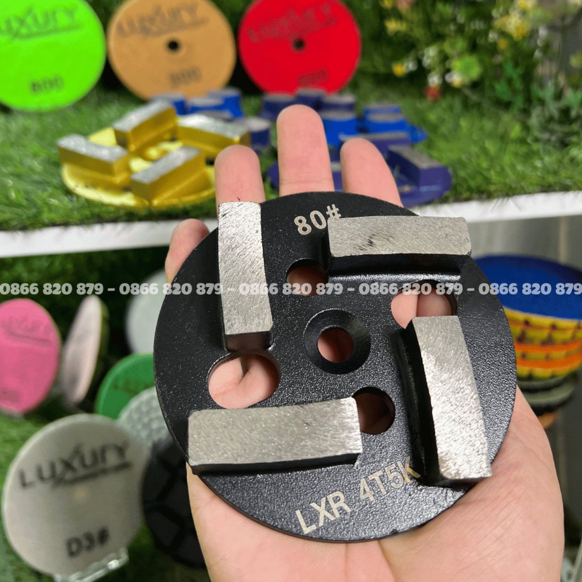 Đĩa mài sàn bãi đậu xe